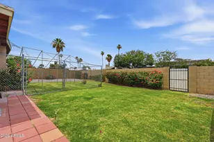 1404 E Bishop Dr, Tempe, AZ 85282 - Photo 38