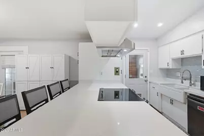 1404 E Bishop Drive, Tempe, AZ 85282 - Photo 10