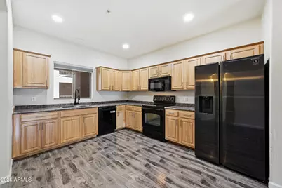 920 E Devonshire Avenue #2027, Phoenix, AZ 85014 - Photo 6