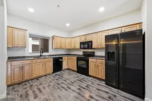 920 E Devonshire Ave, Phoenix, AZ 85014 - Photo 6