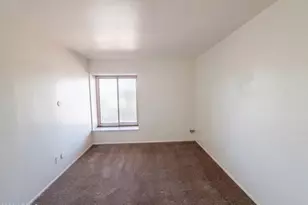 8446 N 34th Dr, Phoenix, AZ 85051 - Photo 10