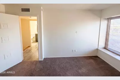 8446 N 34th Drive, Phoenix, AZ 85051 - Photo 8