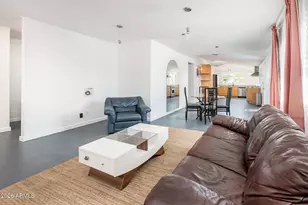 3031 N 17th Dr, Phoenix, AZ 85015 - Photo 10