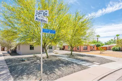 3031 N 17th Drive, Phoenix, AZ 85015 - Photo 2