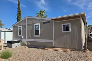 2233 E Behrend Dr, Phoenix, AZ 85024 - Photo 40