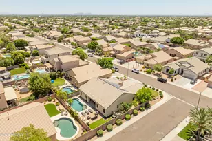 9444 W Melinda Ln, Peoria, AZ 85382 - Photo 10
