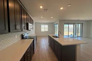 2638 E Homesteader Rd, San Tan Valley, AZ 85140 - Photo 16