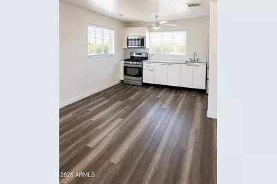 746 W Turney Avenue #Apt 8, Phoenix, AZ 85013 - Photo 4