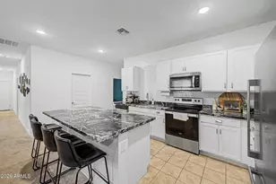 10610 W Encinas Ln, Tolleson, AZ 85353 - Photo 10