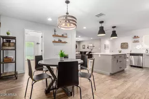 8225 E Minnezona Ave, Scottsdale, AZ 85251 - Photo 10