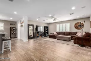 8225 E Minnezona Ave, Scottsdale, AZ 85251 - Photo 4