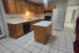 3865 Redwing Pl, Sierra Vista, AZ 85635 - Photo 1
