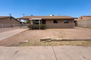 4636 N 67th Ave, Phoenix, AZ 85033 - Photo 1