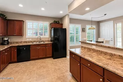 14575 W Mountain View Boulevard #612, Surprise, AZ 85374 - Photo 4