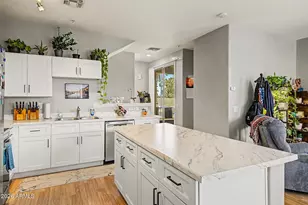 2450 W Glenrosa Ave, Phoenix, AZ 85015 - Photo 10