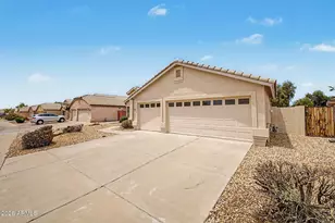 8340 W Stella Way, Glendale, AZ 85305 - Photo 2