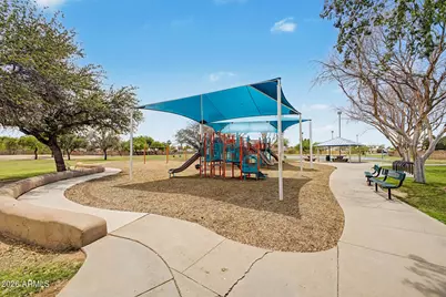 8340 W Stella Way, Glendale, AZ 85305 - Photo 32
