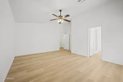 8340 W Stella Way, Glendale, AZ 85305 - Photo 14