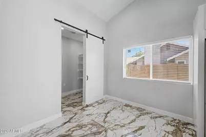 528 W Mohawk Lane, Phoenix, AZ 85027 - Photo 16