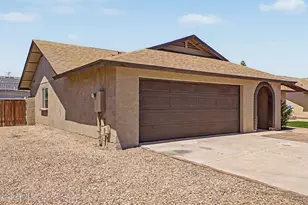 528 W Mohawk Ln, Phoenix, AZ 85027 - Photo 4