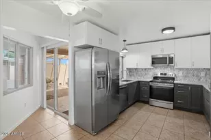 13628 N 110th Ave, Sun City, AZ 85351 - Photo 8