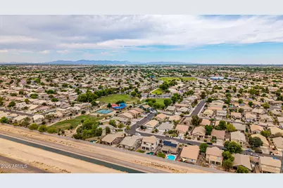 3675 S Joshua Tree Lane, Gilbert, AZ 85297 - Photo 8