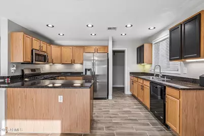 3712 N 292nd Drive, Buckeye, AZ 85396 - Photo 10