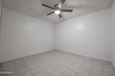 925 W Peoria Avenue #29, Phoenix, AZ 85029 - Photo 14