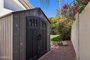 10038 E Corrine Dr, Scottsdale, AZ 85260 - Photo 46
