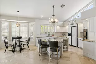 10038 E Corrine Dr, Scottsdale, AZ 85260 - Photo 16