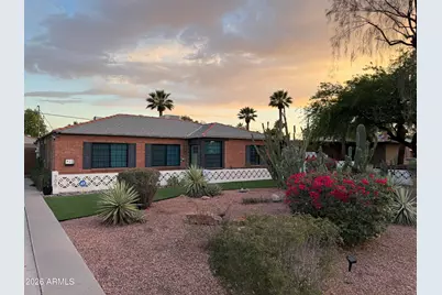 705 W Wilshire Drive, Phoenix, AZ 85007 - Photo 1