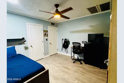 705 W Wilshire Drive, Phoenix, AZ 85007 - Photo 16