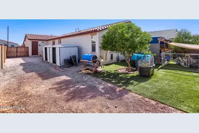 18050 W Elizabeth Avenue, Goodyear, AZ 85338 - Photo 28