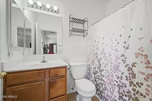 1113 E Gwen St, Phoenix, AZ 85042 - Photo 16
