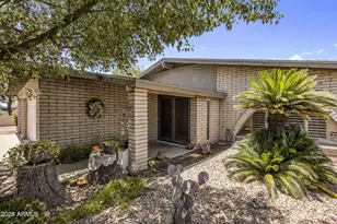 52 W Thunderbird Rd, Phoenix, AZ 85023 - Photo 1