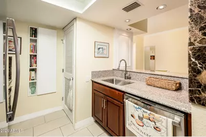 9711 E Mountain View Road #1512, Scottsdale, AZ 85258 - Photo 12