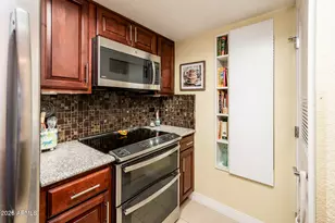 9711 E Mountain View Rd, Scottsdale, AZ 85258 - Photo 14