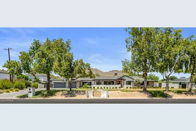 5714 E Lafayette Boulevard, Phoenix, AZ 85018 - Photo 1