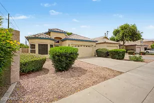 7576 S Jentilly Ln, Tempe, AZ 85283 - Photo 2