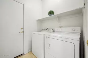 7576 S Jentilly Ln, Tempe, AZ 85283 - Photo 24