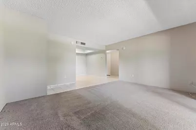 4444 E Paradise Village Parkway N #231, Phoenix, AZ 85032 - Photo 4