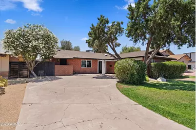 8407 E Bonnie Rose Avenue, Scottsdale, AZ 85250 - Photo 28
