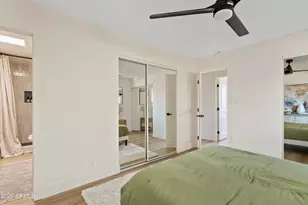 8407 E Bonnie Rose Ave, Scottsdale, AZ 85250 - Photo 16