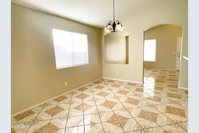 8930 W Catalina Drive, Phoenix, AZ 85037 - Photo 6