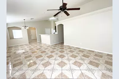 8930 W Catalina Drive, Phoenix, AZ 85037 - Photo 8