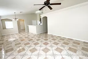8930 W Catalina Dr, Phoenix, AZ 85037 - Photo 8