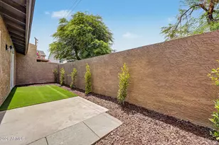 3033 N 37th St, Phoenix, AZ 85018 - Photo 30
