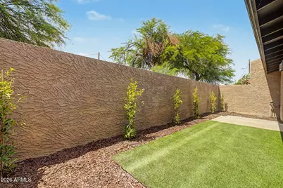 3033 N 37th Street #6, Phoenix, AZ 85018 - Photo 28