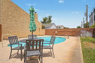 3033 N 37th Street #6, Phoenix, AZ 85018 - Photo 32