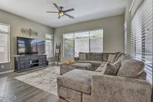 17977 W Hubbard Dr, Goodyear, AZ 85338 - Photo 4